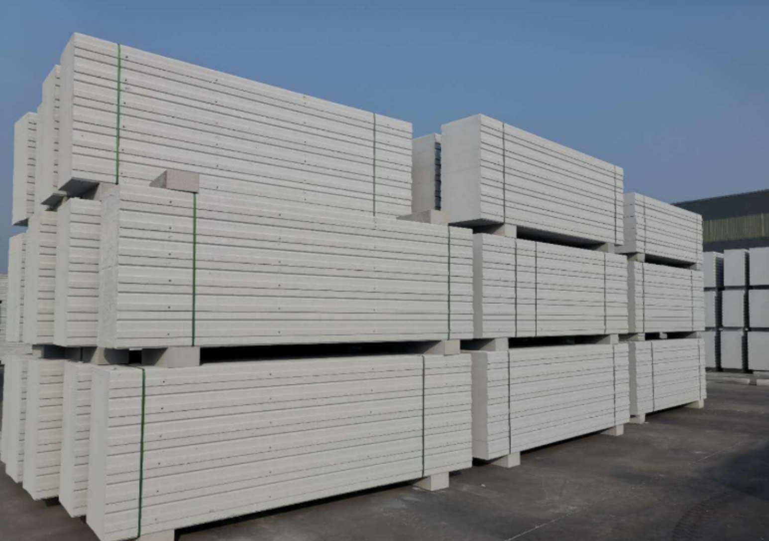 蒸壓輕質(zhì)砂加氣混凝土板